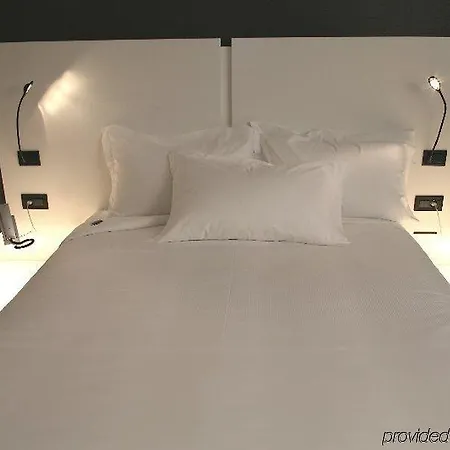 Otel Savhotel Fiera Bolonya