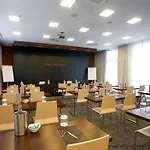 Savhotel Fiera 4* בולוניה