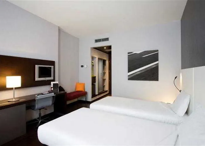 Savhotel Fiera 4*