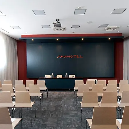 Savhotel Fiera מלון