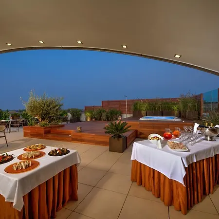 Savhotel Fiera 4*