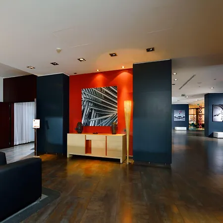 Szálloda Savhotel Fiera Bologna